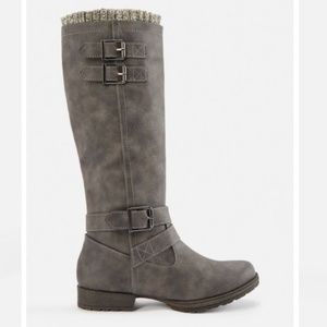 Rubie sweater cuff boots